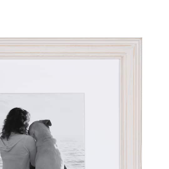 Kate and Laurel Bordeaux Gallery Wall Wood Picture Frames Set